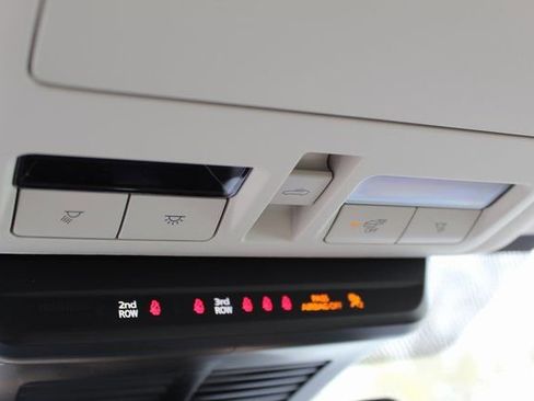 Used 2025 MAZDA CX-90 3.3 Turbo w/ Preferred Package image 31