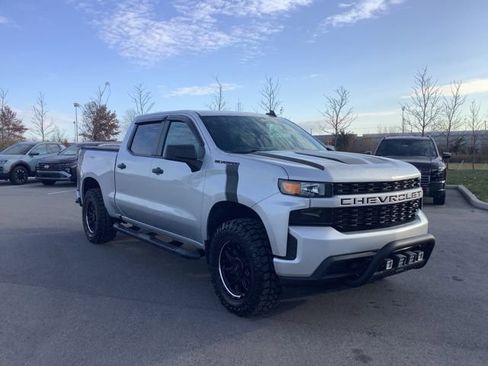 Used 2021 Chevrolet Silverado 1500 Custom w/ Rally Edition image 3