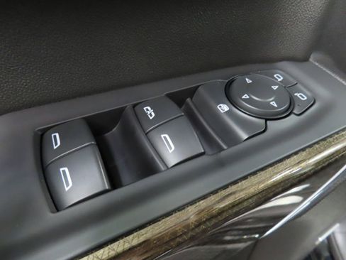 Used 2021 Chevrolet Silverado 1500 LT Trail Boss w/ Convenience Package II AWD/4WD image 67