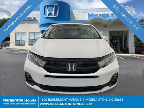 New 2026 Honda Odyssey Touring image 11