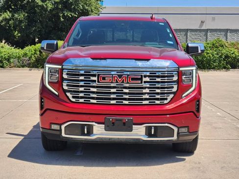 Used 2023 GMC Sierra 1500 Denali w/ Denali Reserve Package AWD/4WD image 2