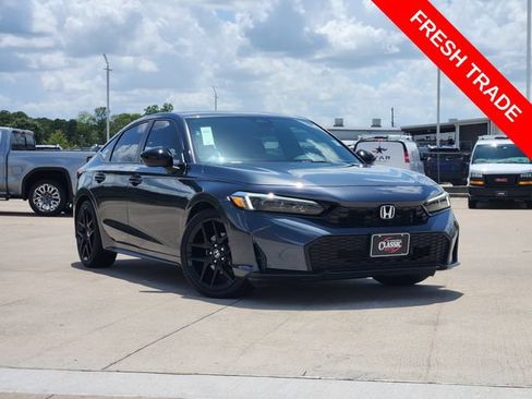 Used 2025 Honda Civic Sport image 1