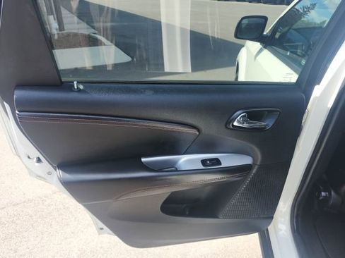 Used 2018 Dodge Journey GT w/ Blacktop Package image 14