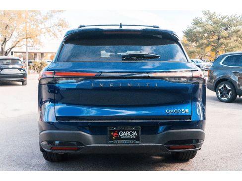 New 2026 INFINITI QX60 Sport w/ Dark Cargo Package image 4