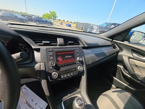 Used 2018 Honda Civic LX image 17
