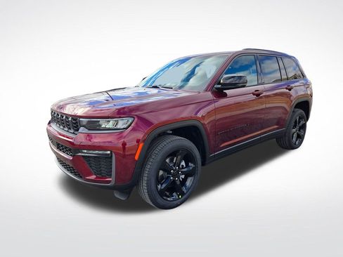 New 2026 Jeep Grand Cherokee Limited w/ Limited Altitude Package AWD/4WD image 7