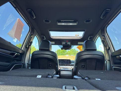 Used 2024 Kia Telluride EX X-Line AWD/4WD image 20