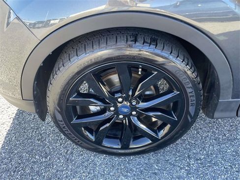 Used 2019 Ford Escape SE image 11