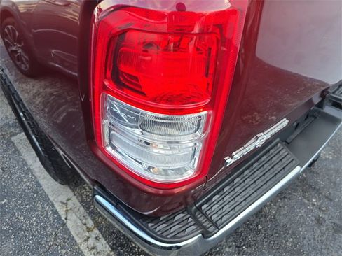 Used 2019 RAM 1500 Big Horn image 5
