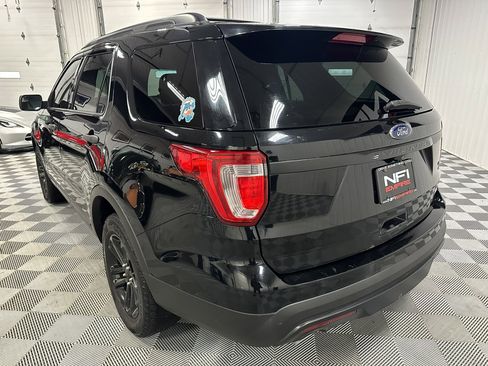 Used 2017 Ford Explorer 4WD image 10