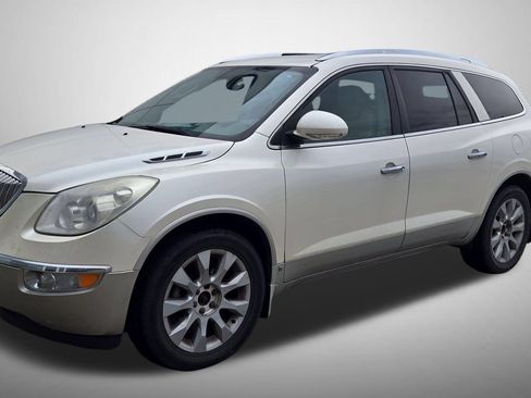Used 2010 Buick Enclave CXL w/ Trailering Provision Package FWD image 1
