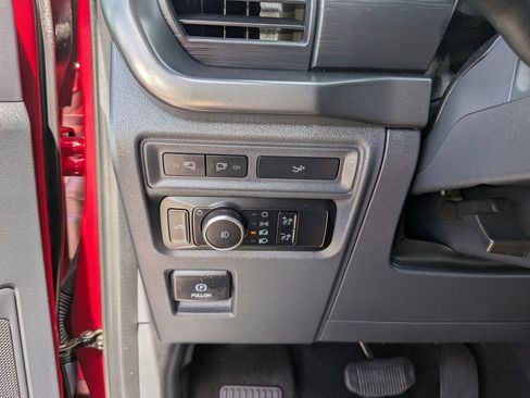 Used 2024 Ford F150 XLT w/ Equipment Group 302A MID RWD image 31