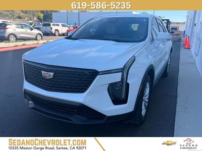 Used 2024 Cadillac XT4 Luxury w/ Cold Weather Package