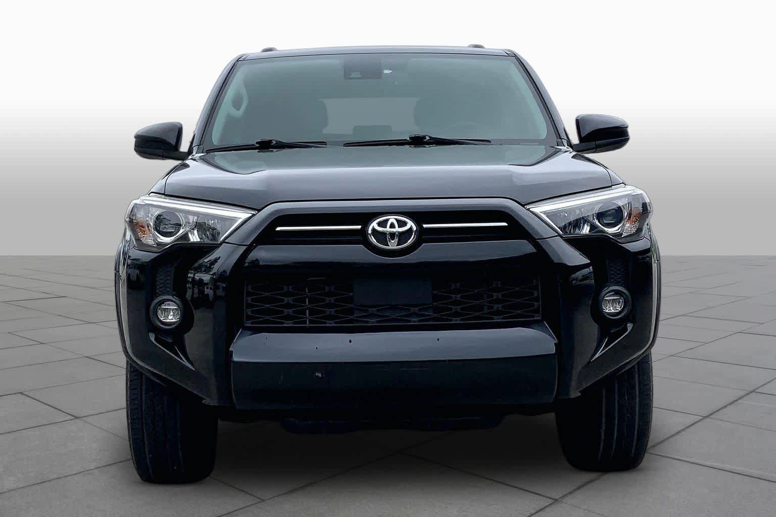 Used 2021 Toyota 4Runner SR5 RWD image 4