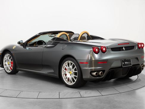 Certified 2005 Ferrari F430 Spider RWD image 6