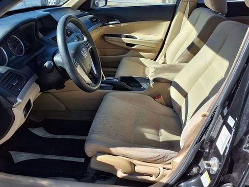 Used 2012 Honda Accord LX image 10