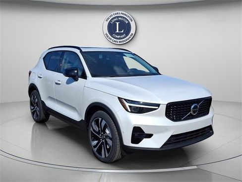 New 2025 Volvo XC40 B5 Plus w/ Protection Package Premier image 1