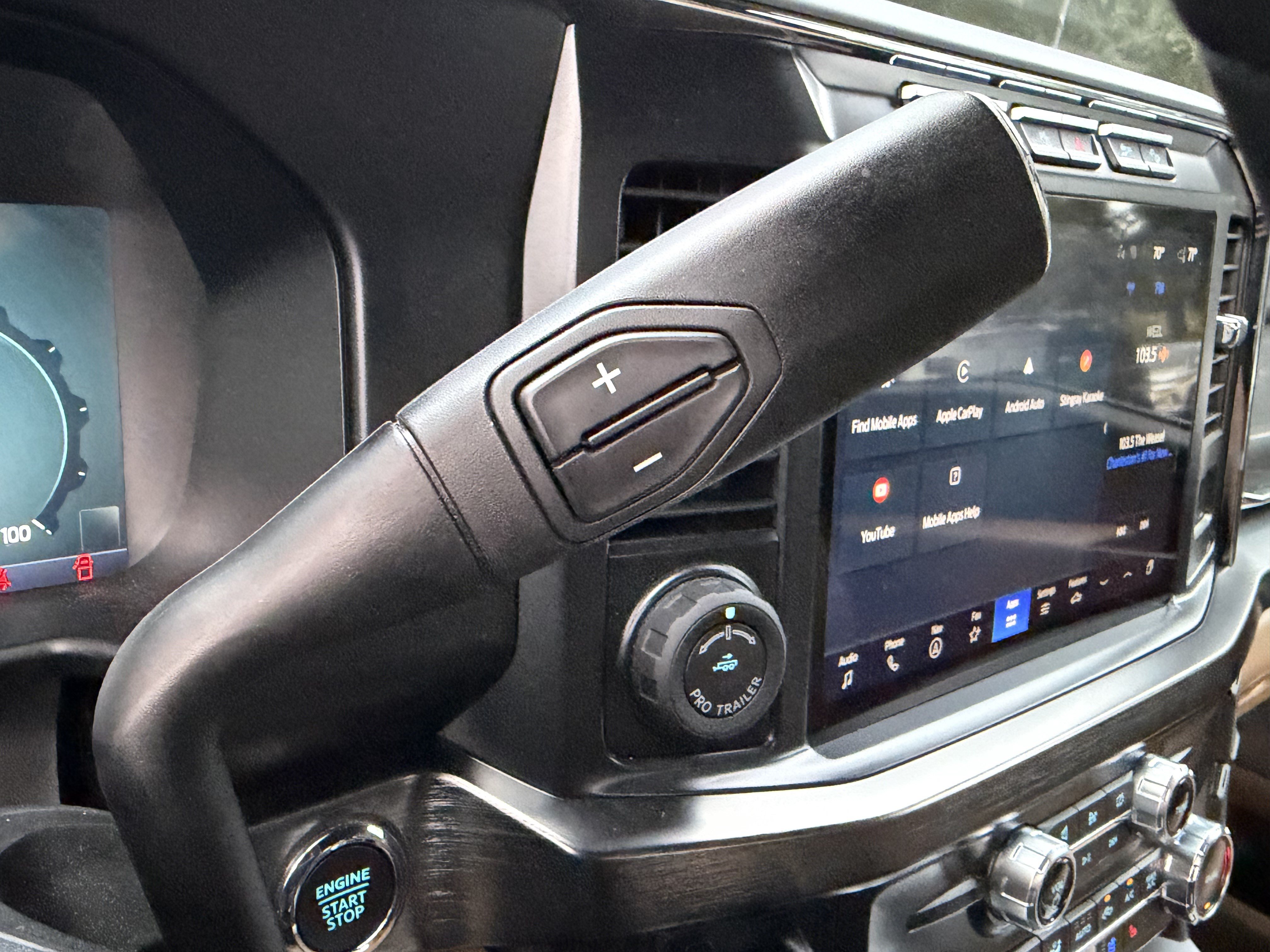 Used 2023 Ford F250 Lariat w/ Lariat Ultimate Package AWD/4WD image 28