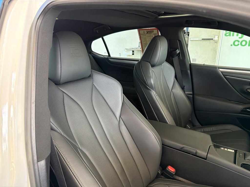 Used 2024 Lexus ES 350 F Sport w/ Accessory Package (Z2) FWD image 25
