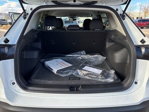 New 2026 Volkswagen Tiguan S image 25