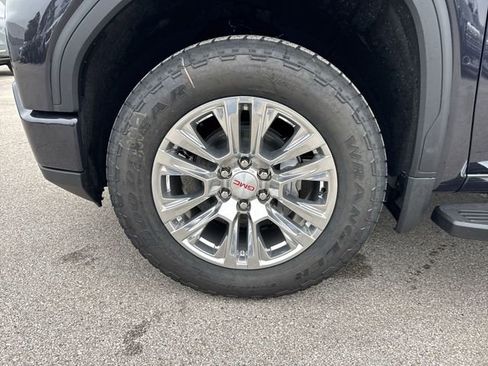 New 2026 GMC Sierra 1500 Denali w/ Technology Package AWD/4WD image 10