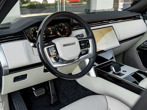 New 2026 Land Rover Range Rover SE AWD/4WD image 16