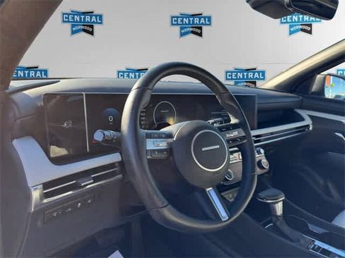 Used 2025 Hyundai Santa Cruz Limited image 19