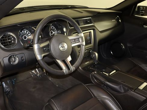 Used 2014 Ford Mustang GT Premium w/ Electronics Package RWD image 27