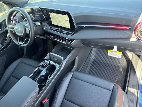 New 2026 Chevrolet Equinox RS w/ Safety and Technology Package image 34