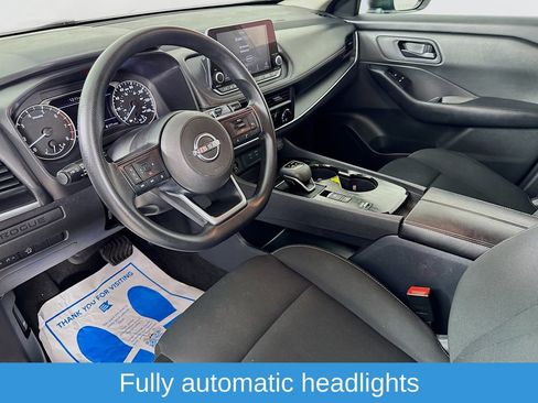 Used 2024 Nissan Rogue S FWD image 10