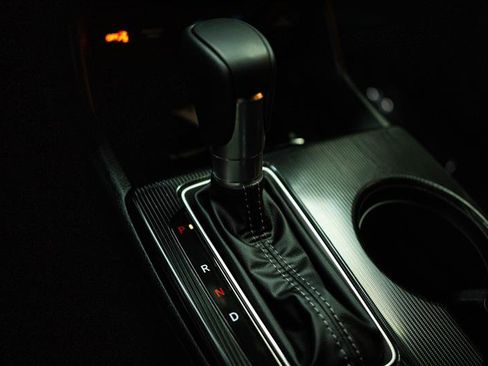 Used 2025 Honda Civic Sport image 19