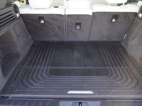 Used 2023 Land Rover Range Rover Sport SE AWD/4WD image 14