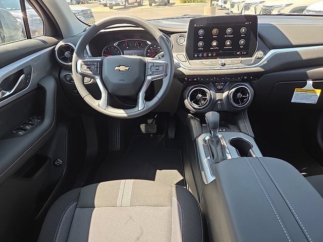 New 2026 Chevrolet Blazer LT w/ Convenience Package AWD/4WD image 9