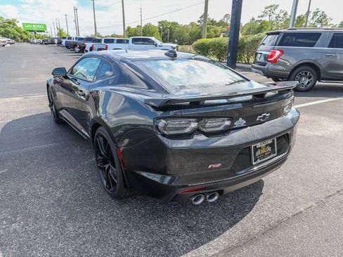 Used 2024 Chevrolet Camaro LT RWD image 7