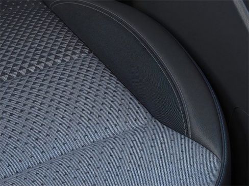 New 2026 Chevrolet Trax LT image 21