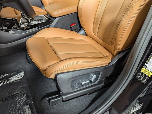 Certified 2023 BMW X3 xDrive30i w/ Premium Package image 18