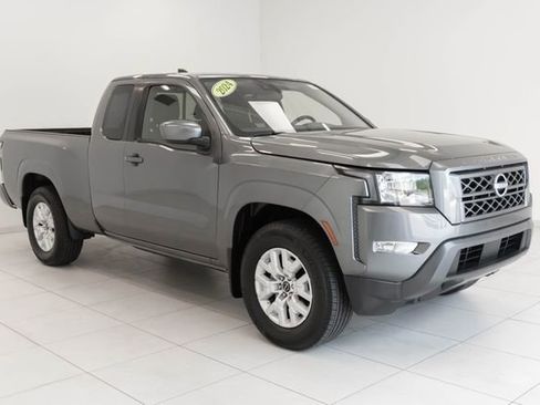 Used 2024 Nissan Frontier SV w/ SV Convenience Package RWD image 7