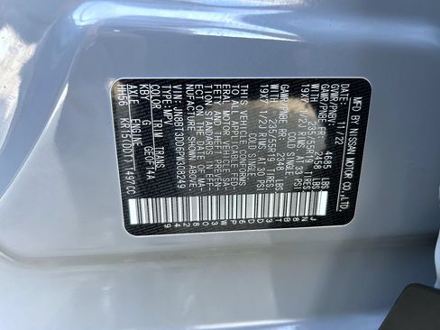 Used 2023 Nissan Rogue Platinum w/ Platinum Premium Package AWD/4WD image 25
