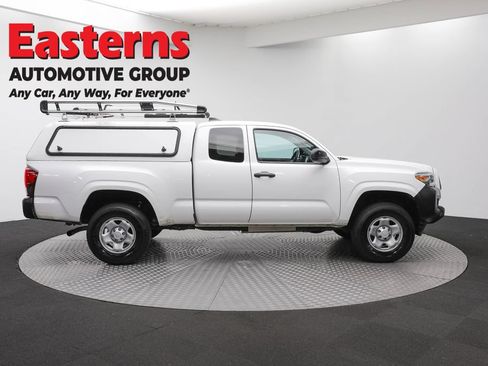 Used 2020 Toyota Tacoma SR RWD image 4