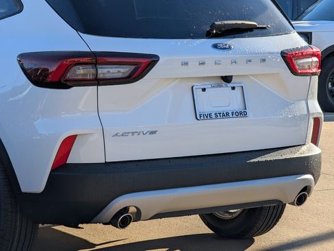 New 2026 Ford Escape Active image 6