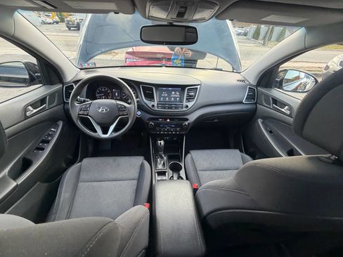 Used 2018 Hyundai Tucson Value w/ Cargo Package image 33