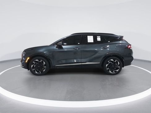Used 2025 Kia Sportage SX image 5