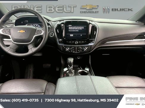 Used 2023 Chevrolet Traverse High Country w/ LPO, 'HIT The Road' Package FWD image 15
