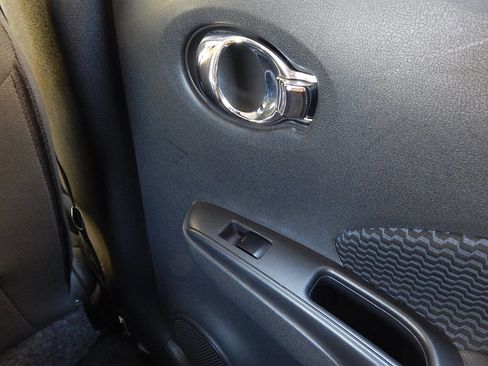 Used 2014 Nissan Versa Note SV image 22