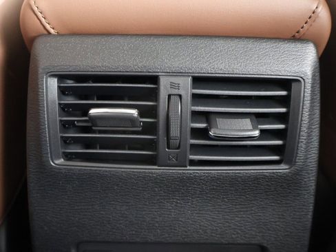 New 2026 Mitsubishi Outlander SEL image 58