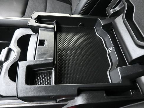 Used 2019 RAM 1500 Sport AWD/4WD image 25