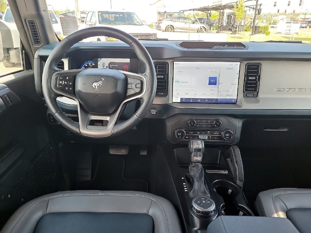 Used 2024 Ford Bronco Outer Banks AWD/4WD image 11