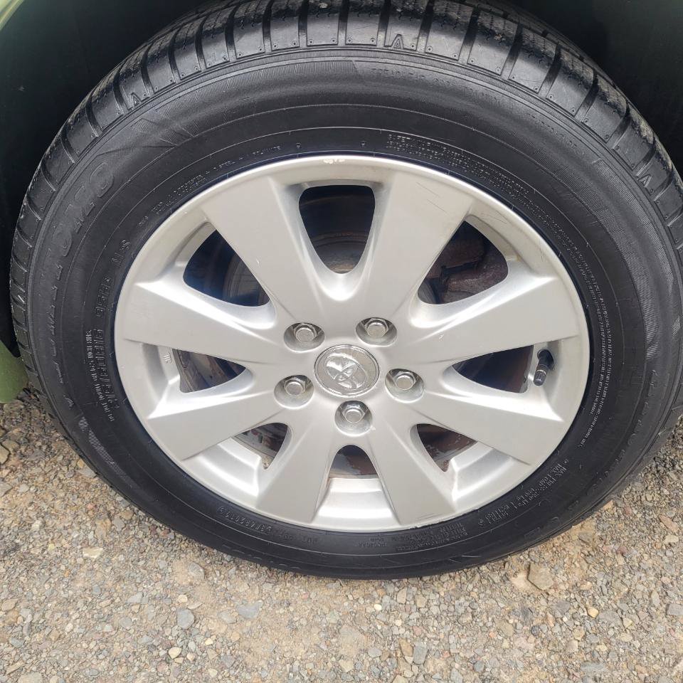 Used 2007 Toyota Camry Hybrid FWD image 36