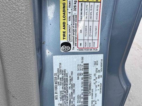 Used 2006 Ford Mustang Coupe RWD image 18