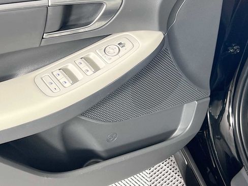 Certified 2023 Hyundai Sonata SEL FWD image 18